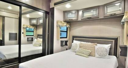 Outdoor Dining • BBQ Grill • Fire Pit • Park Views