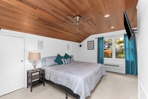 5 bedrooms, iron/ironing board, travel cot, WiFi