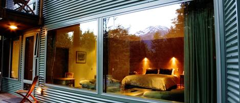 Alpine View Lodges | Biancheria da letto di alta qualità, una scrivania, Wi-Fi gratuito