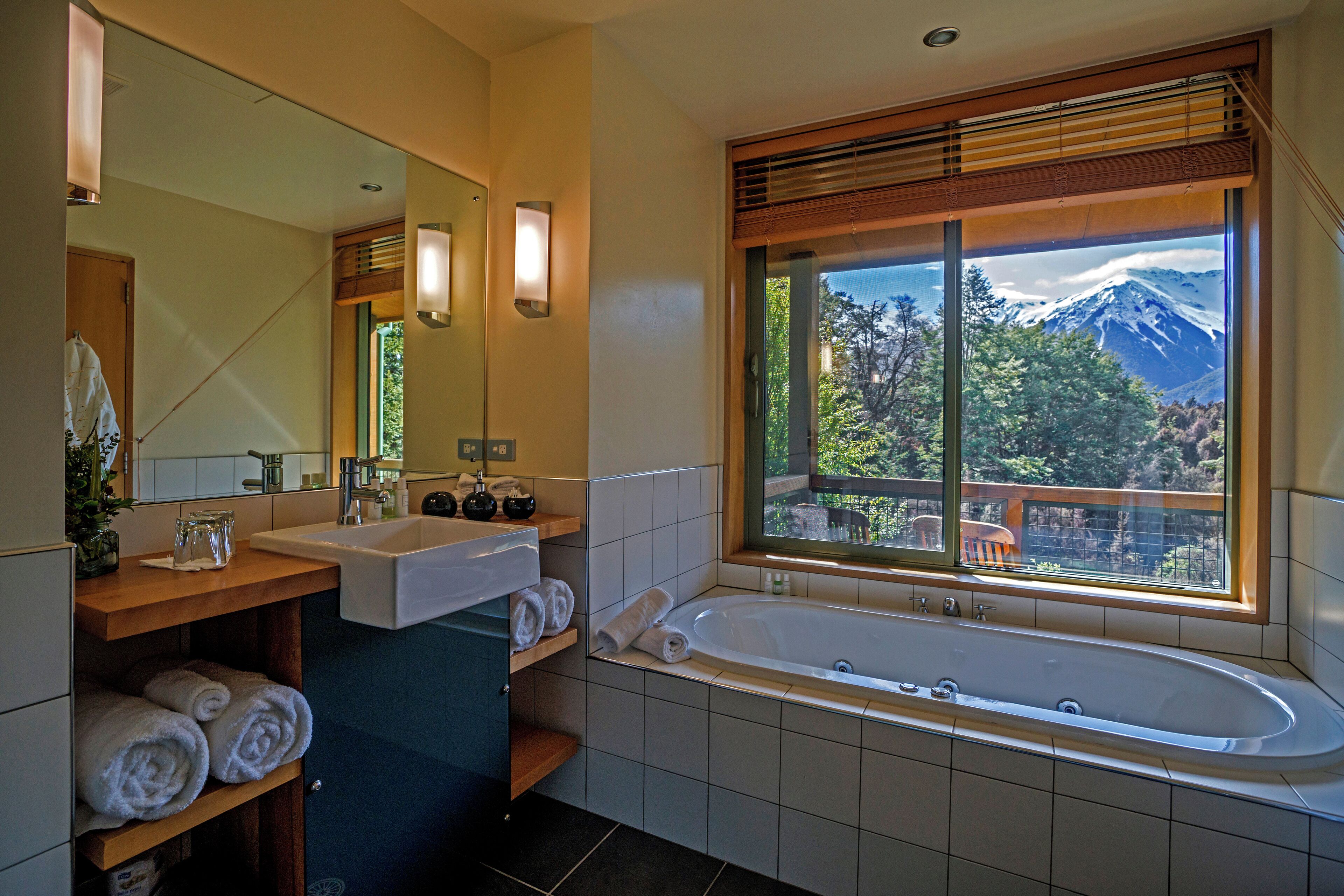 Alpine View Lodges | 浴室 | 風筒、提供毛巾