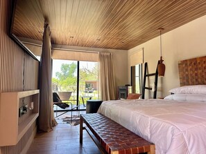 Fer et planche à repasser, lit parapluie, Wi-Fi, draps fournis