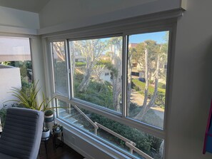 Interior - Newly Renovated 3-BR peak ocean view ocean front complex in Solana Beach (Solana Beach)