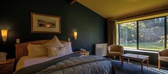 Wilderness Lodge Lake Moeraki