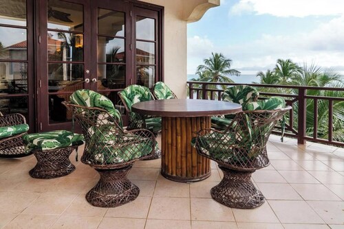 1BR/1BTH Suite | Sunfish Suite 205 | La Beliza