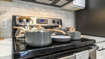 Microwave, oven, stovetop, dishwasher