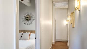 1 bedroom, iron/ironing board, free WiFi, bed sheets