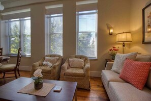 تلفزيون ذكي