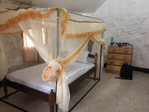 Habitación individual Deluxe | Wifi gratis y ropa de cama