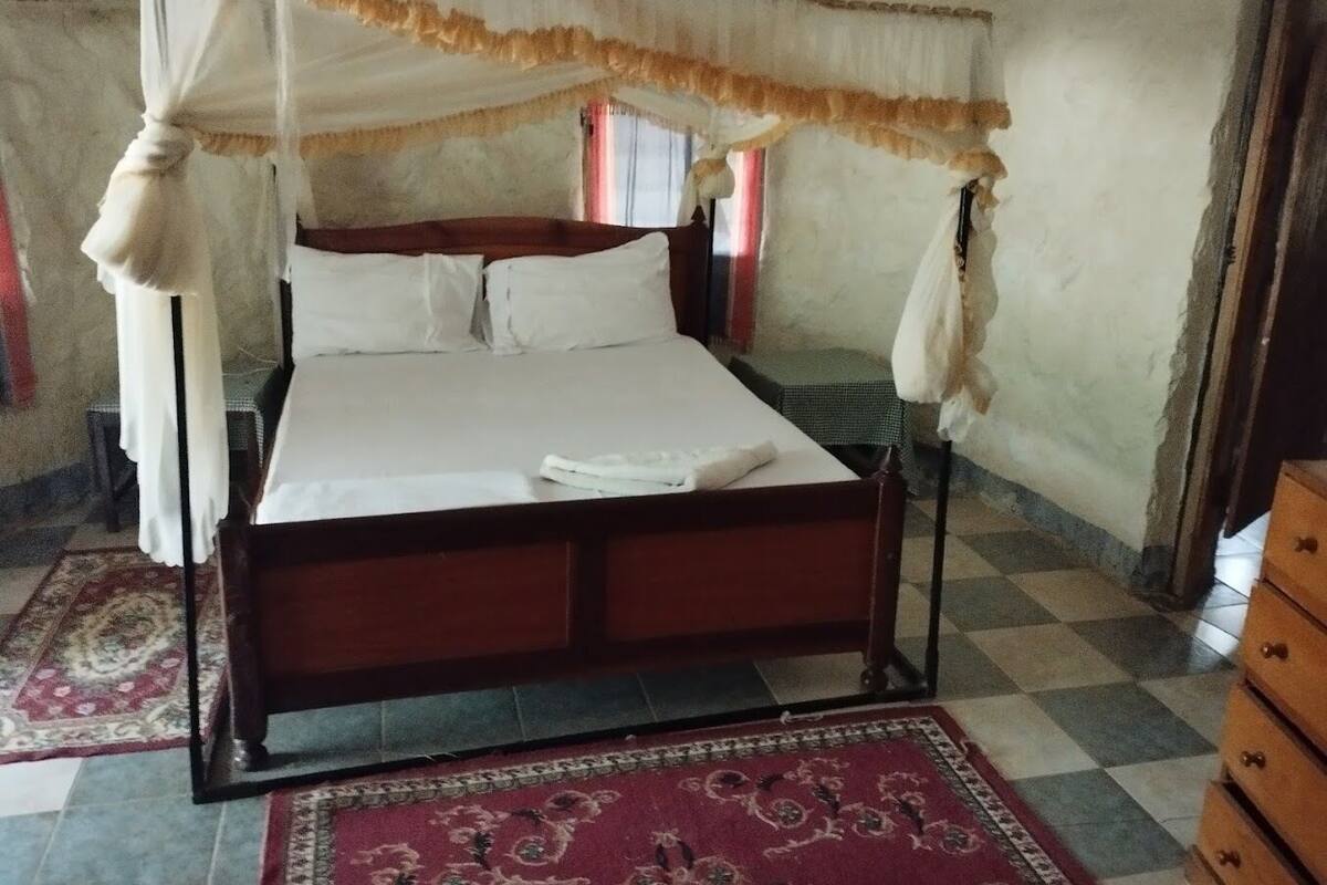 Habitación doble Deluxe | Wifi gratis y ropa de cama