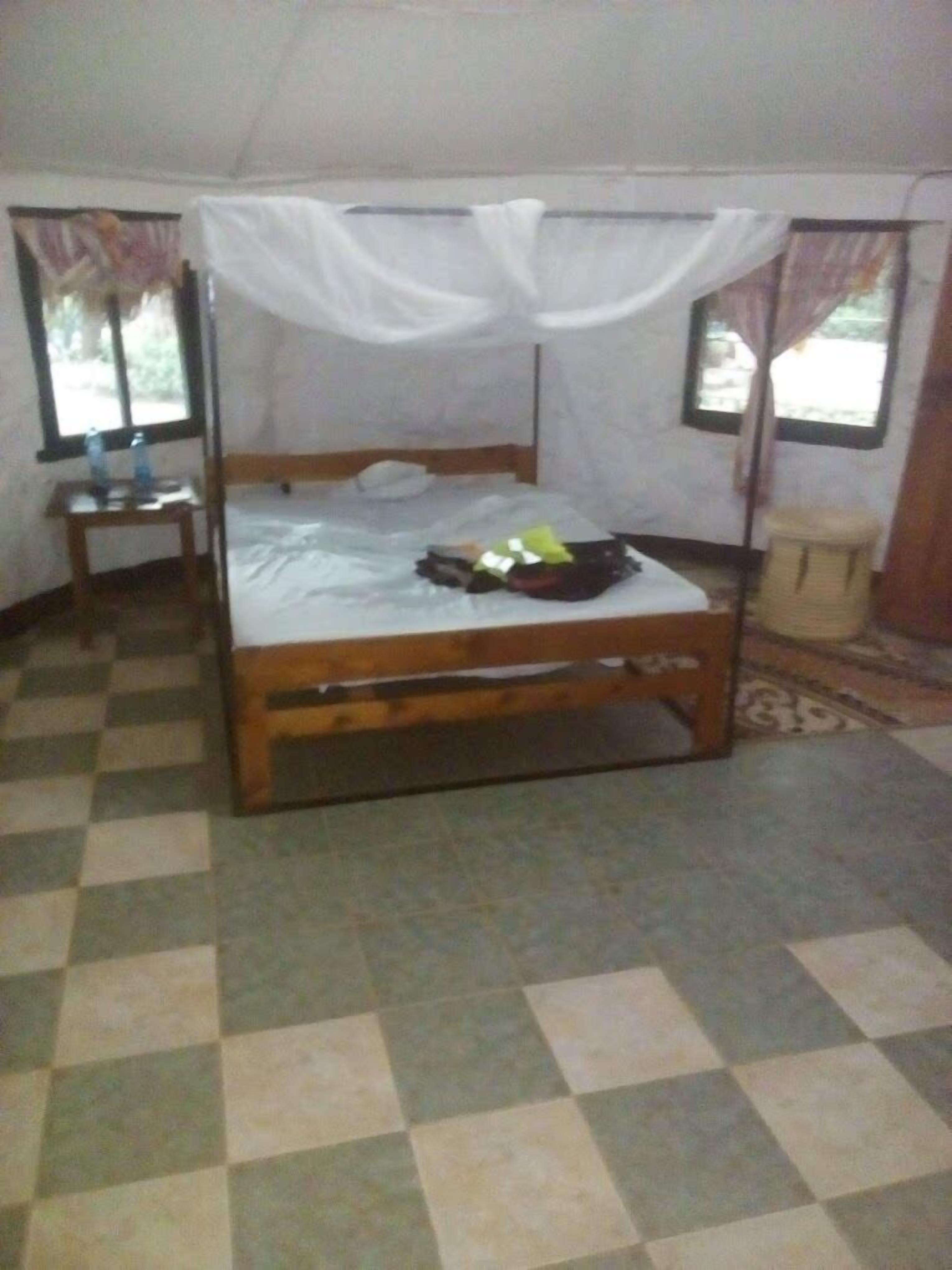 Deluxe Double Room | Free WiFi, bed sheets