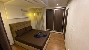 WiFi, bed sheets - Spacious and bright - 2 bedrooms ready to welcome you! (Marrakech)