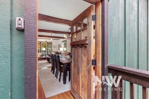 Dining - Downtown CDA Retreat – Hot Tub, Deck, & Walk to Lake! (Coeur D Alene)