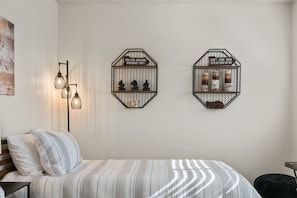 3 Schlafzimmer, Schreibtisch, kostenloses WLAN, Bettwäsche