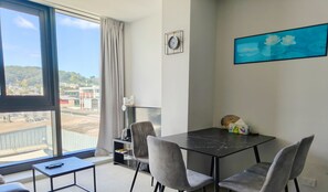 Dining - CBD Gem | Cooling Summer & City View (Wellington)