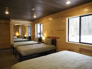 4 soverom, wi-fi (inkludert) og sengetøy