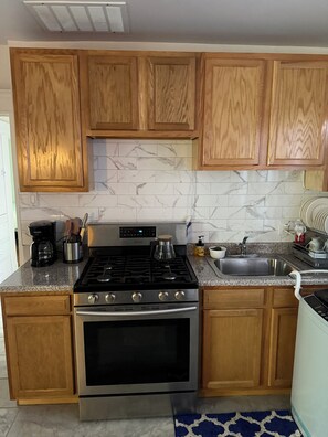 Micro-ondes, plaque de cuisson