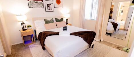 1 chambre, fer et planche Ă repasser, Wi-Fi, draps fournis