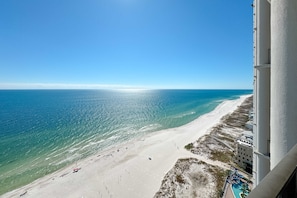 On the beach - Luxury Corner Condo | Expansive Balcony, Gulf Views & Lazy River | BEACHBALL PROPERTIES (Orange Beach)