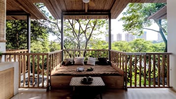 Elite Twin Room, 2 Double Beds, Balcony, Garden View | Terrace/patio