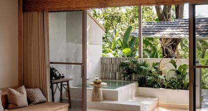 Wan'an Waves Wild Luxury Designer Hotel