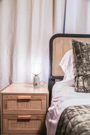 4 dormitorios, tabla de planchar con plancha, wifi gratis y ropa de cama