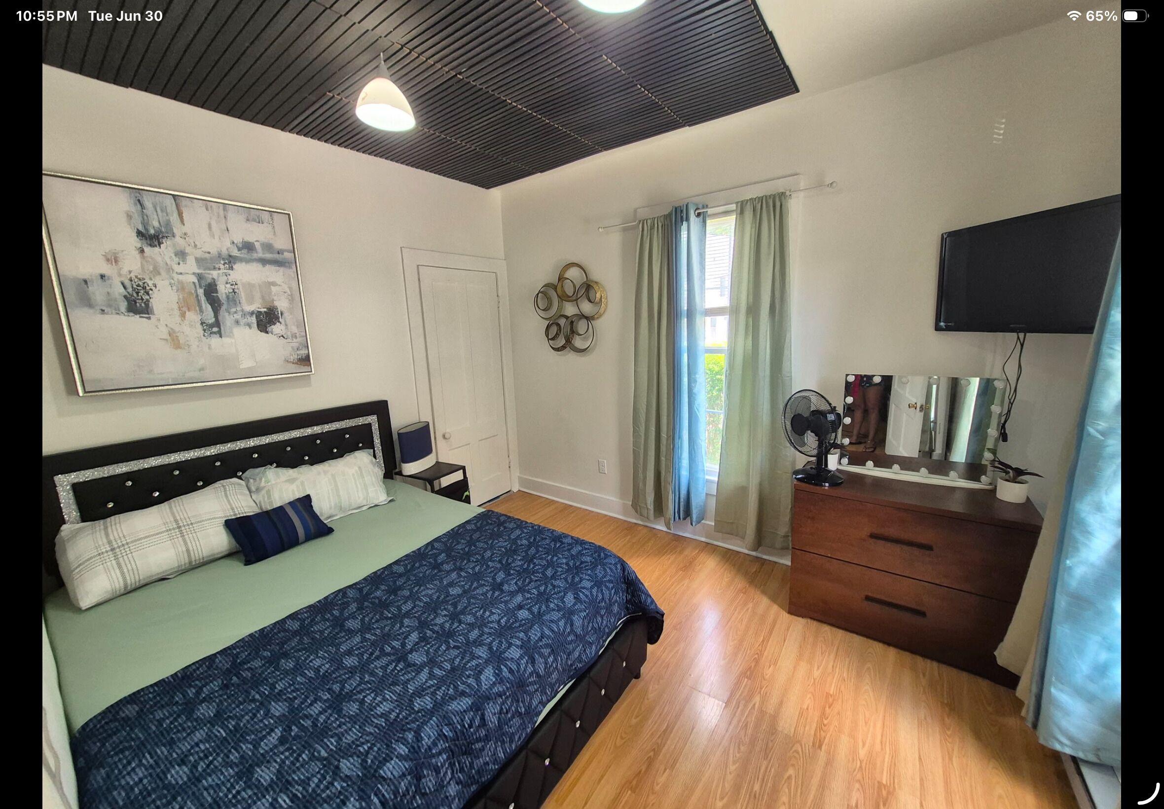 2 Schlafzimmer, Schreibtisch, Bügeleisen/Bügelbrett, kostenloses WLAN