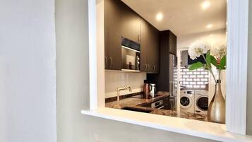 Fridge, microwave, oven, dishwasher