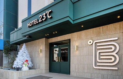HOTEL 23C