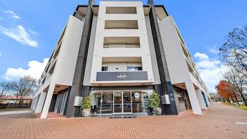 Apartment | Exterior