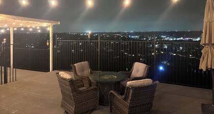 Hillside cottage with city lights and sunset views.Near Disneyland.
