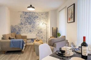 Interior - The Halo - Terrace - Central Manchester - Parking (Manchester)