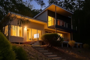 Exterior detail - Absolute Riverfront • Japan Touches • Walk 2 Main St (Margaret River)