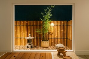 Interior - River Hideaway * 10 mins walk to Margs downtown * Japanese Deep Soaking Bath (Margaret River)