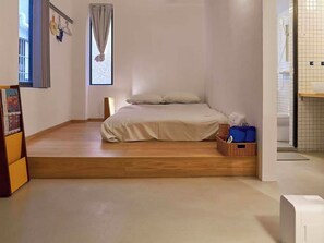 Deluxe tweepersoonskamer | Luxe beddengoed, donzen dekbedden, individueel gedecoreerd