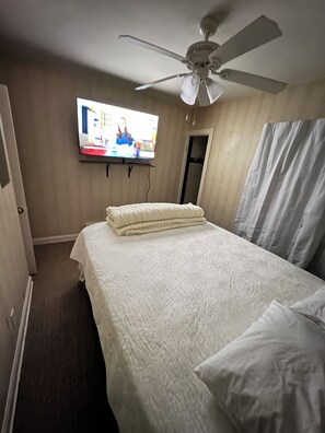 3 habitaciones, tabla de planchar con plancha y wifi gratis 