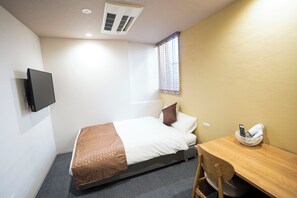 Deluxe Double Room | Room amenity