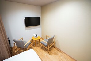 华丽双床房 | 隔音、免费 WiFi