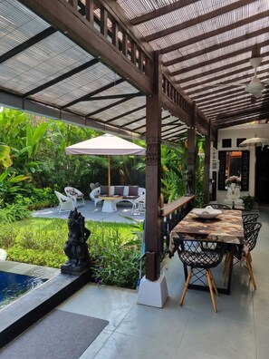 Comfort Villa, Private Pool, Garden View | Teres/patio