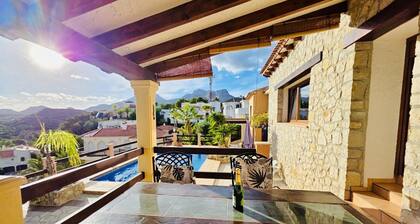 Charming Villa With Private Garden