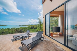 Superior Double Room, Ocean View | Free WiFi