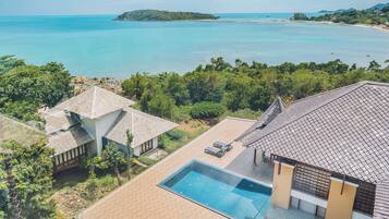 Superior Duplex, Ocean View | Free WiFi