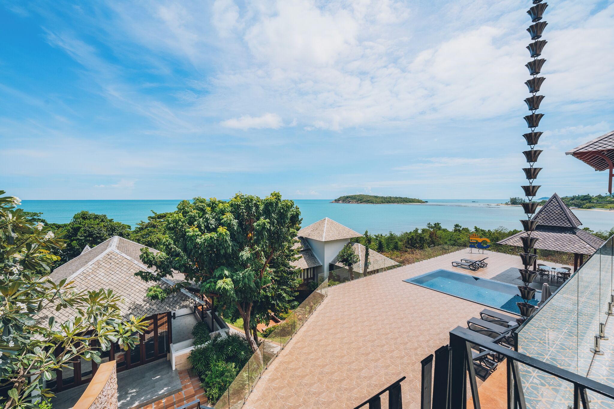 Superior Duplex, Ocean View | Free WiFi