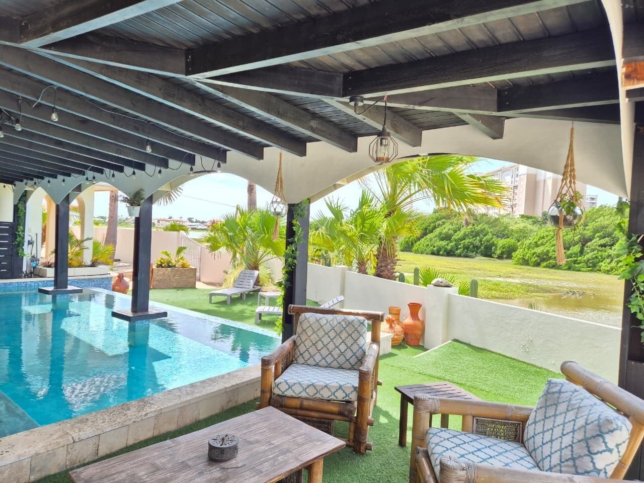 Alberca al aire libre 