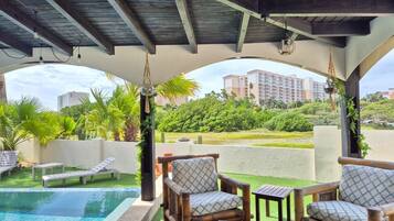 Alberca al aire libre