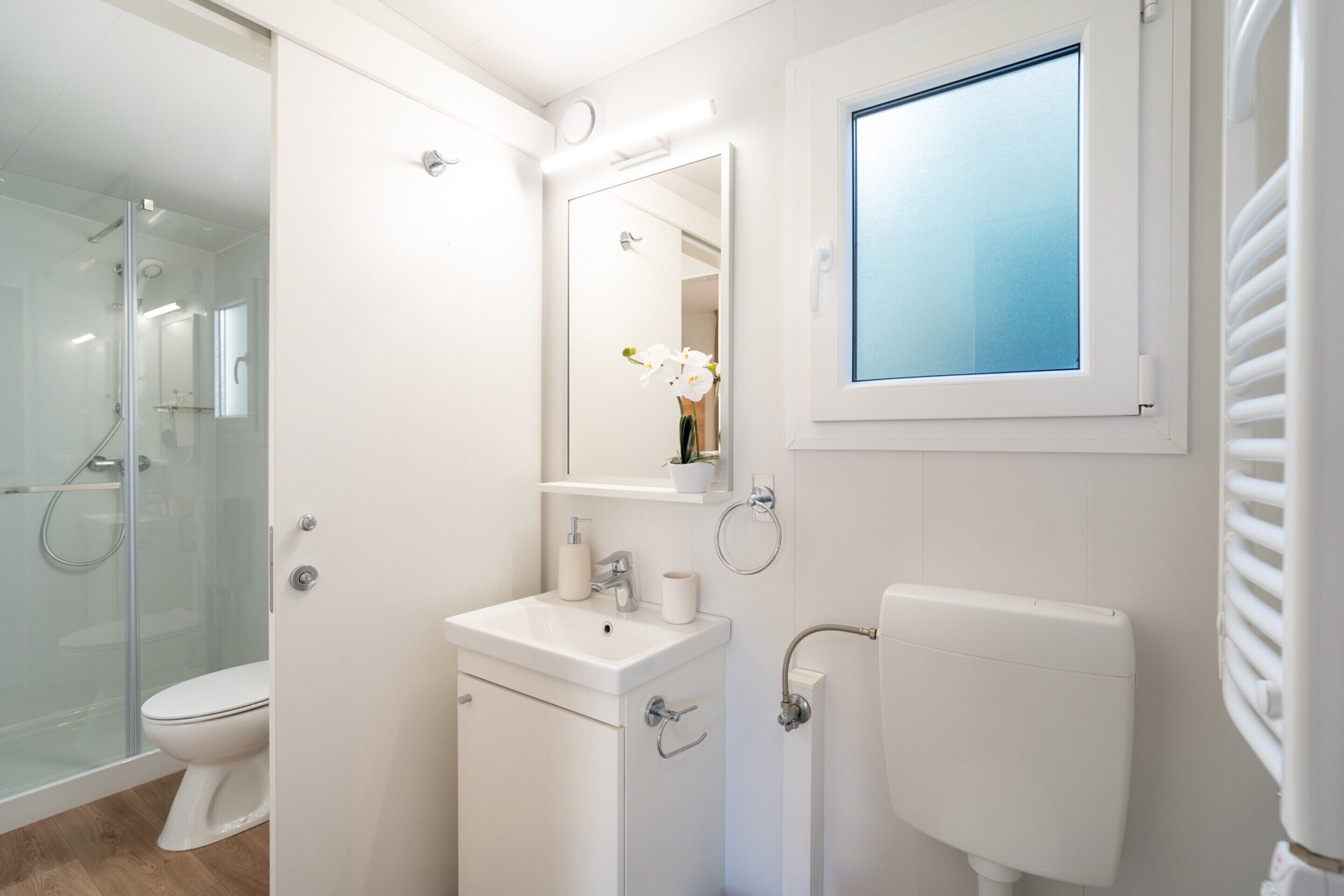 House | Bathroom | Bathtub, hair dryer