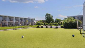 Comfort Apartment, 2 Bedrooms | Sports court