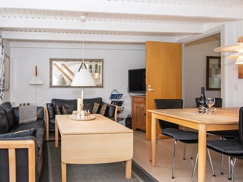 4 Person Holiday Home on a Holiday Park in Hemmet