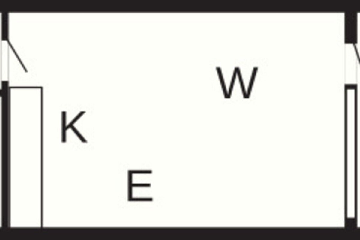 Un plan d’étage indiquant les différentes pièces, identifiées par les lettres suivantes : Z, B, K, E, F, W et TE.