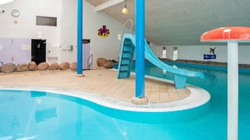 Indendørs pool, udendørs pool