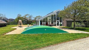 Indoor pool, outdoor pool - 6 Person Holiday Home on a Holiday Park in Hemmet (Hemmet)